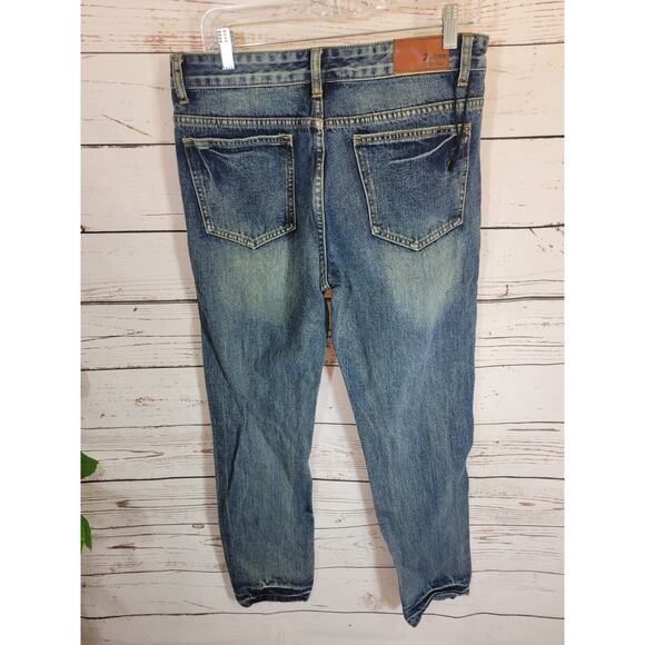 Distressed Ripped Jeans Classic Collection Blue Denim Mid Rise Men's Size 32 - Picture 2 of 13